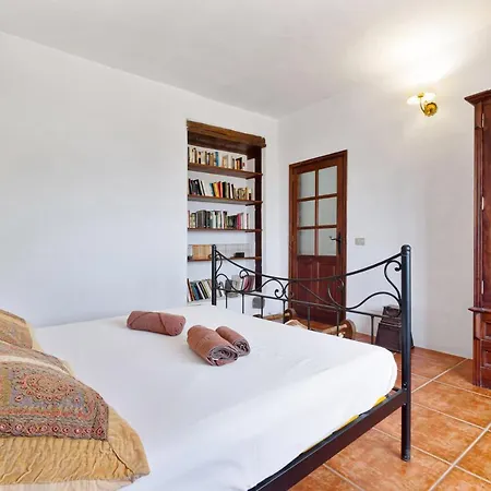 Country house Perales La Vegueta